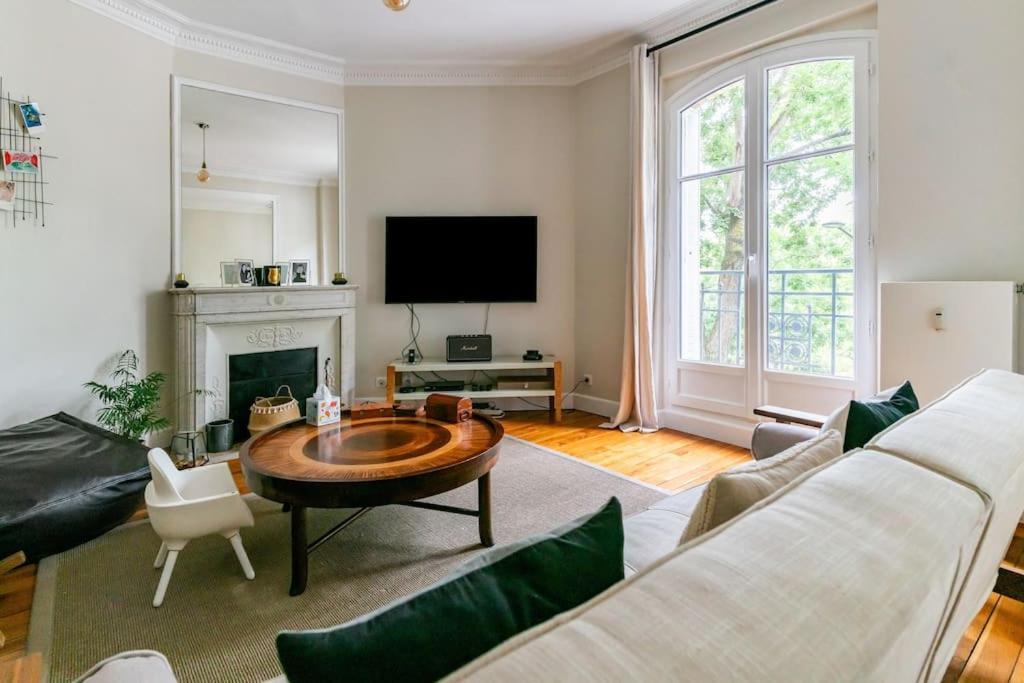 En Bord De Seine Appartement